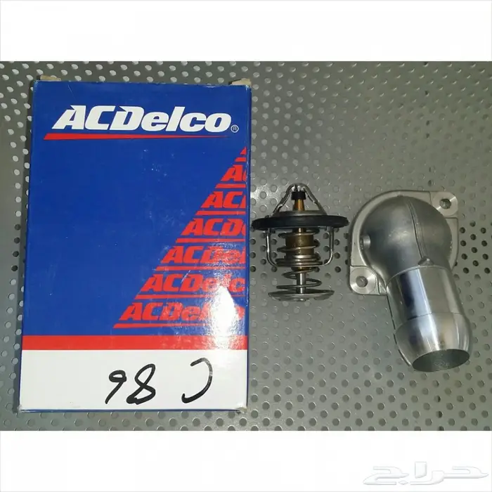 للبيع بجده قطع غيار كدلك سكلد جديده  50