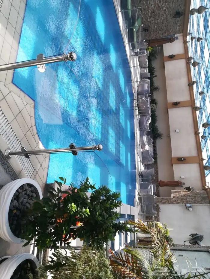 مسابح مسبح ساونا جاكوزي حمامات حمام بخار 12