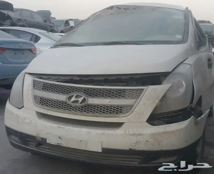 هونداي مصدومة تشليح ((قطع غيار فقط)) 4