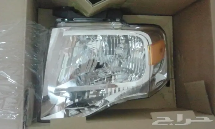 للبيع قطع غيار جديده اكسبديشن واكسبلور فيوجن  4