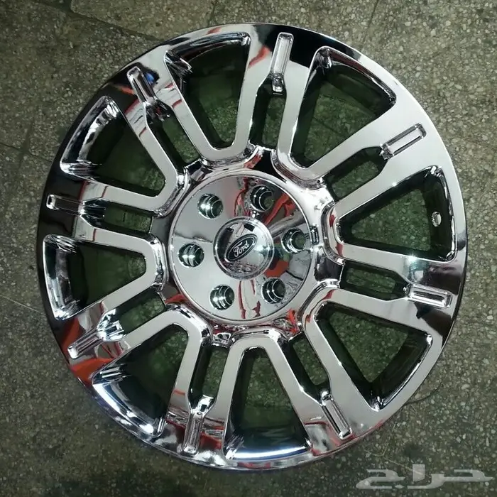 للبيع قطع غيار جديده اكسبديشن واكسبلور فيوجن  17