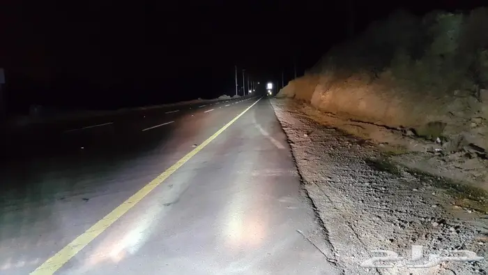 زنون شازرام على عالي كامري 2000 4