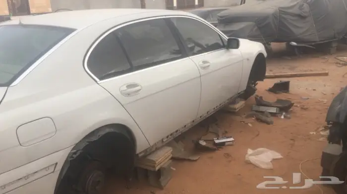 Bmw 750 موديل 2006 قطع غيار  6
