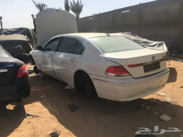 Bmw 750 موديل 2006 قطع غيار  4