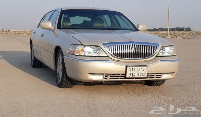 تاون كار 2003 سعودي لارج فل كامل .. بيج 1