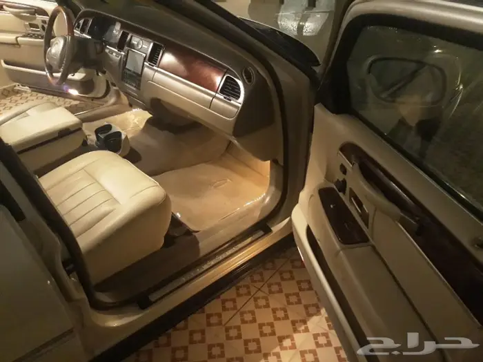 تاون كار 2003 سعودي لارج فل كامل .. بيج 20