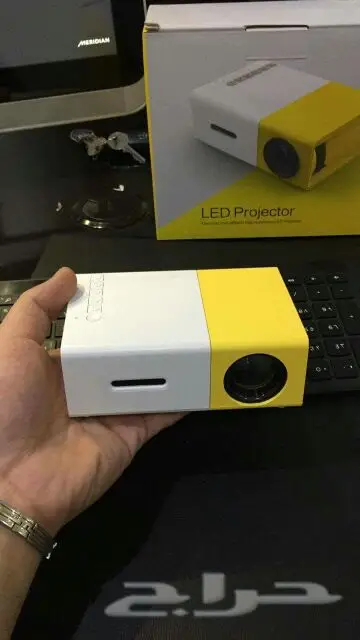 عرض لا يُقاوم! مسرحك المنزلي في انتظارك!