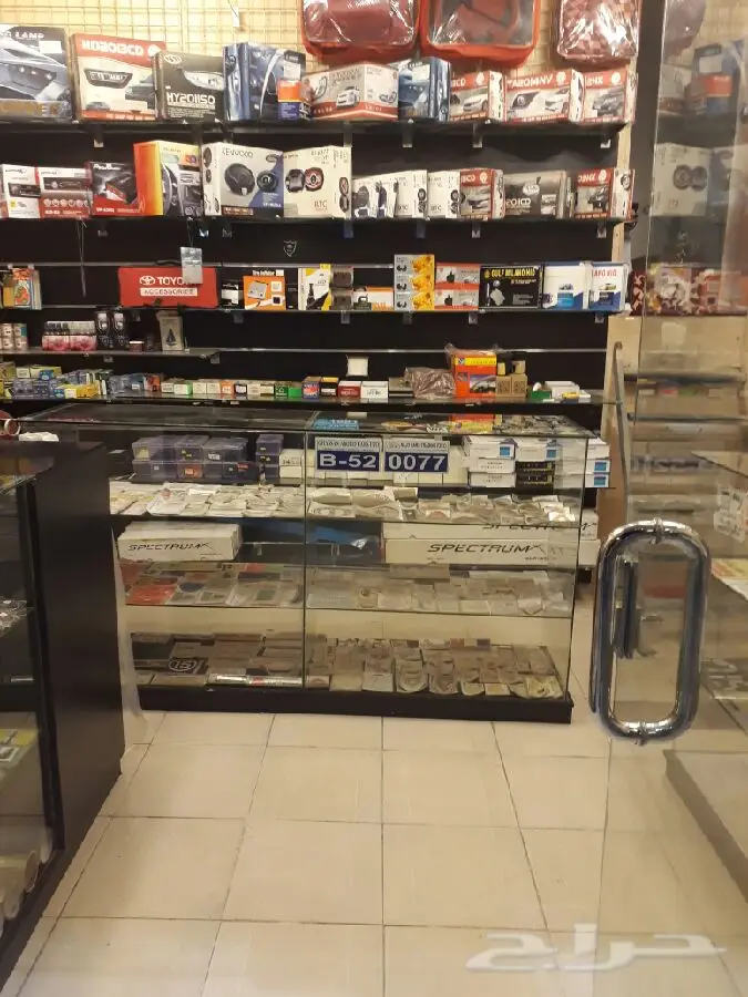 المحل للتقبيل بي سعر طيبه موقع البحيرات (image 2)