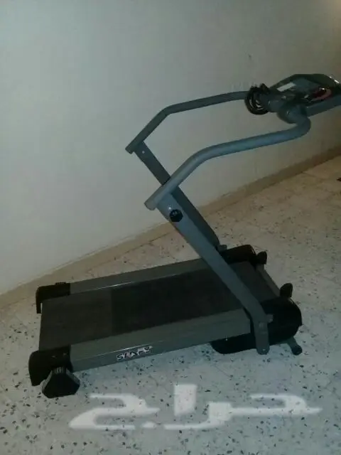 سير رياضي بحالة ممتازة - جدة (image 1)