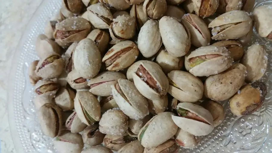 مكسرات طازجة بسعر خاص  (image 2)