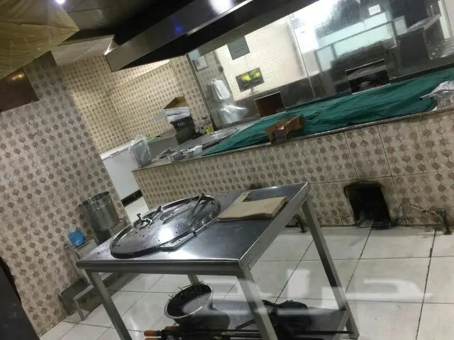 مطعم للتقبيل بالكامل (image 7)