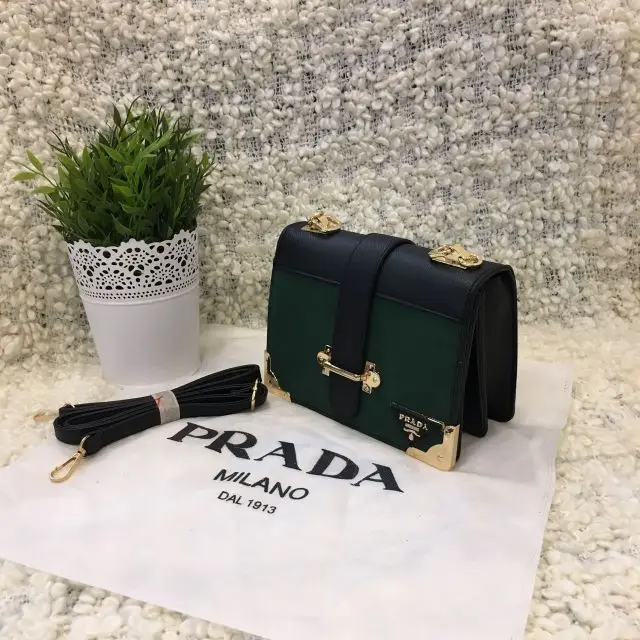 شنط نسائية هاي كواليتي . أشكال وألوان تحير (image 80)