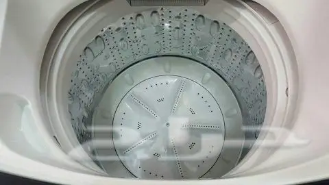 غسالةدانسات جديدبالكرتون مع هدية مكنسةكهربائي (image 1)