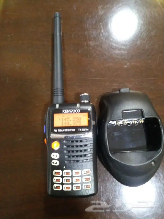جهاز ارسال واستقبال كينوود للبر للبيع