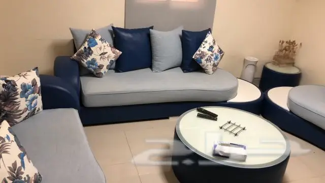 للبيع طقم كنب نظيف (image 3)