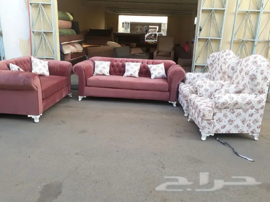 طقم كنب 4قطع 7اشخاص ب1600ريال جاهز وتفصيل (image 3)