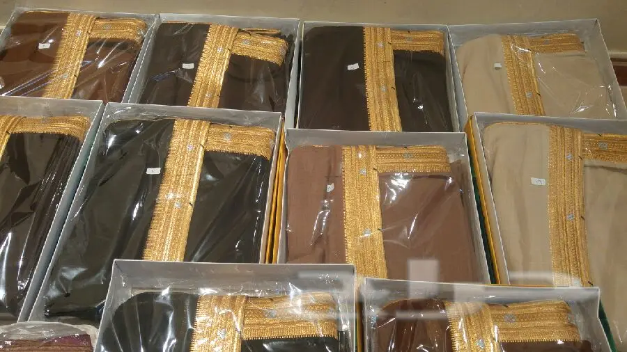 خصم 50  على مشالح ملكيه بنصف القيمة 600 ريال  (image 15)