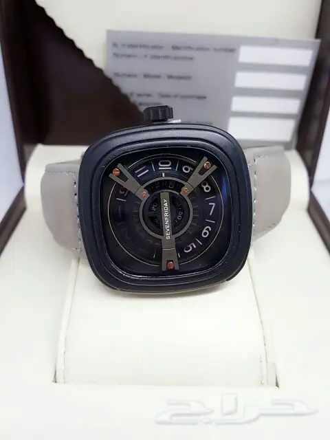 تشكيله جديده ومخفضه لساعات وشنط (image 4)