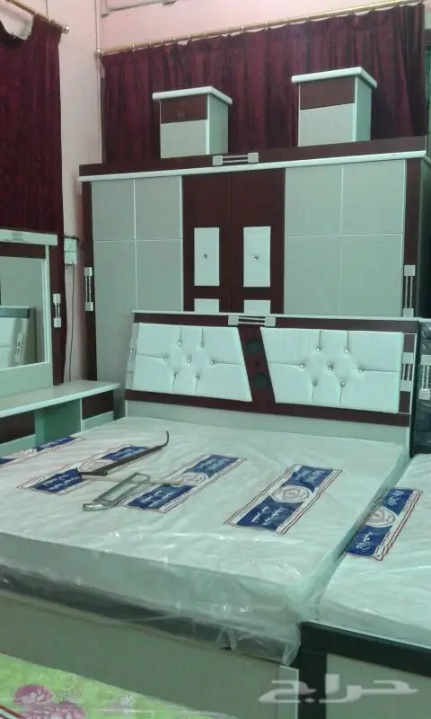 غرف نوم جديده الوان مختلفه السعر1300ريال  (image 8)