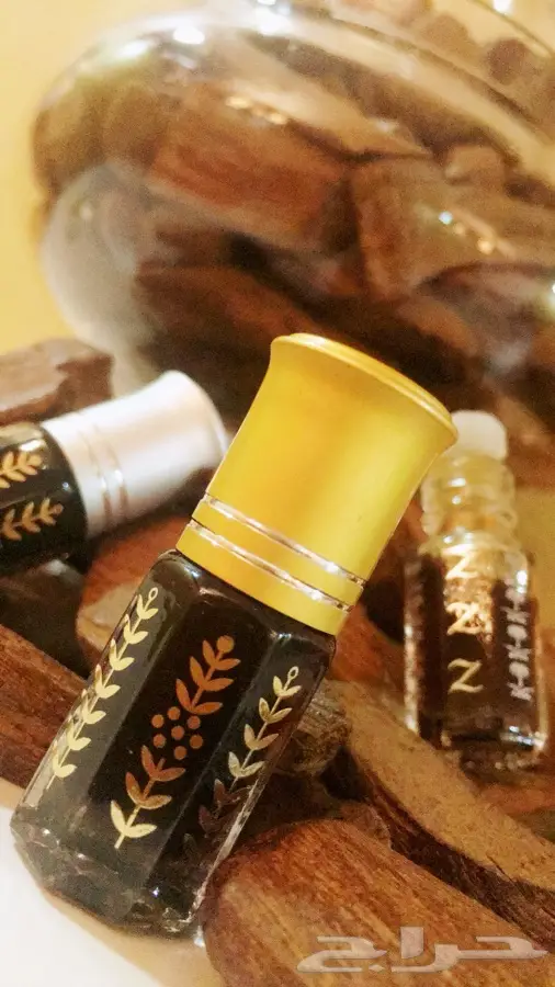 دهن العود الطبيعي بكل انواعه 2
