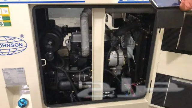 مولد كهربائي للكرفانات والاستراحات والفود ترك 4