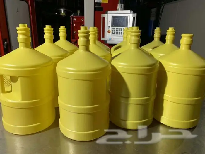 ماكينات نفخ عبوات المياه 1