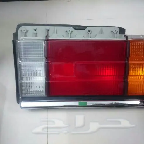 جدة - اسطب خلفي داتسون نيسان 200L اصلي موديل 82 0