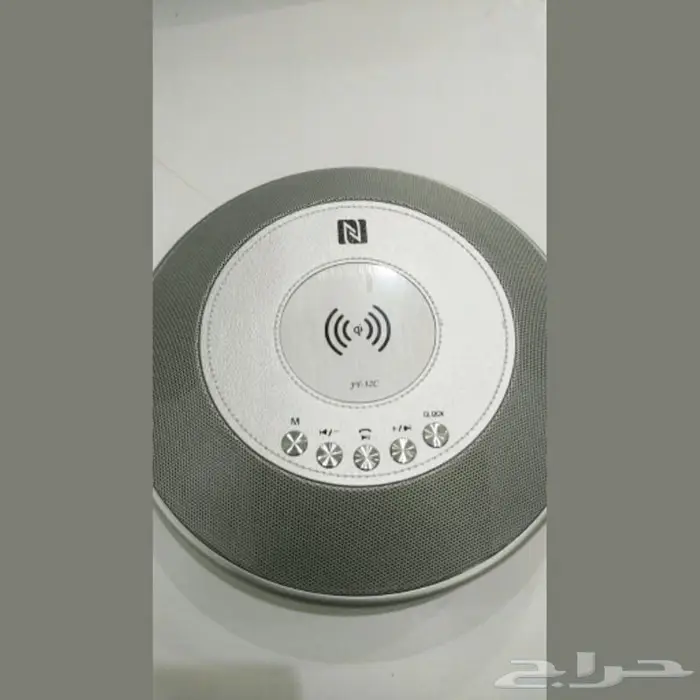 شواحن لاسلكيه متنقله اصليه مكبرات صوت رائعه 18