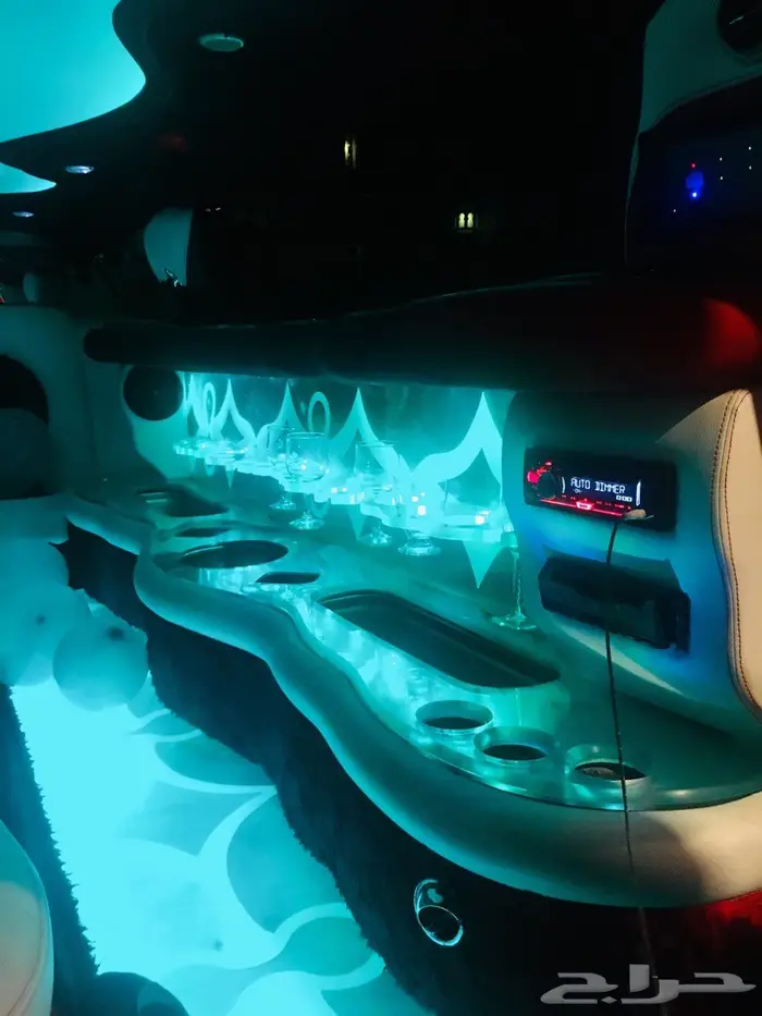 RoyaL LiMo VIP car للمناسبات الاعراس تخرج 15