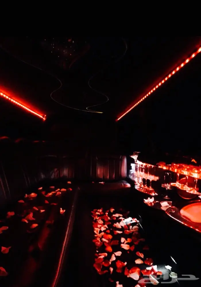 ليموزينات VIP CaR للمناسبات اعراس تخرج اعياد 36