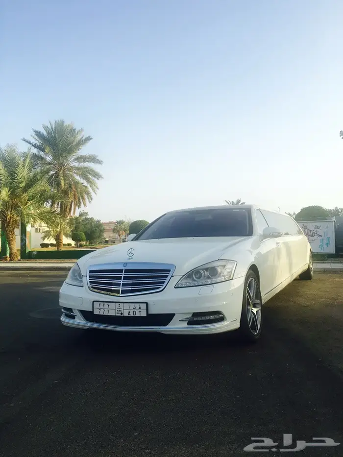 ليموزينات VIP CaR للمناسبات اعراس تخرج اعياد 25