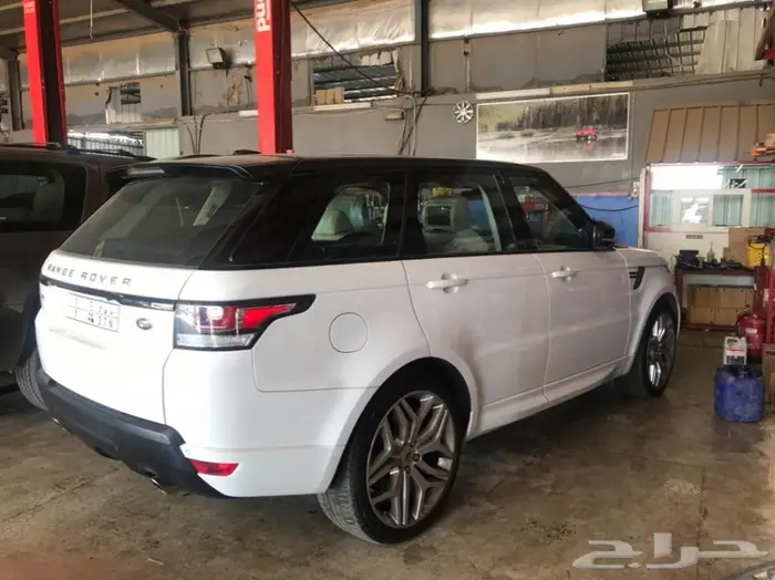 صيانة رنج روفر وجاكور بتبوك ورشة محترف الفحص 1