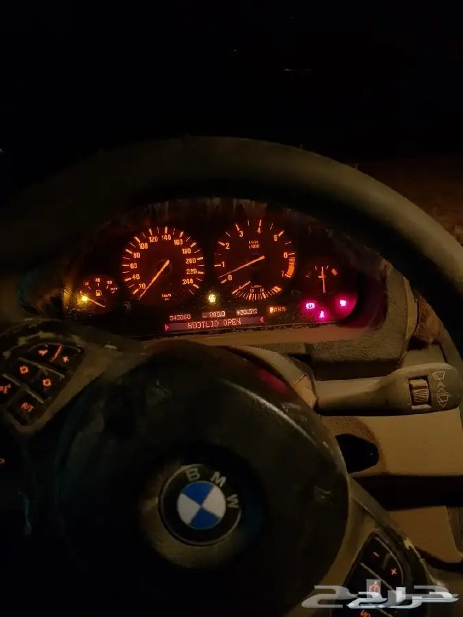 للبيع قطع عيار موديل 2006  bmw x5 2