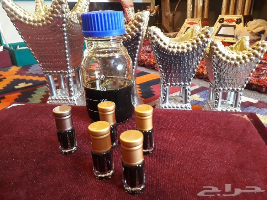 دهن عود كمبودي فاخر معتق 0