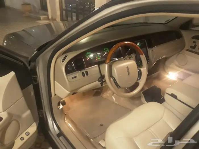 تاون كار 2008 سعودي لارج أفخم فئة .. مخزن 14
