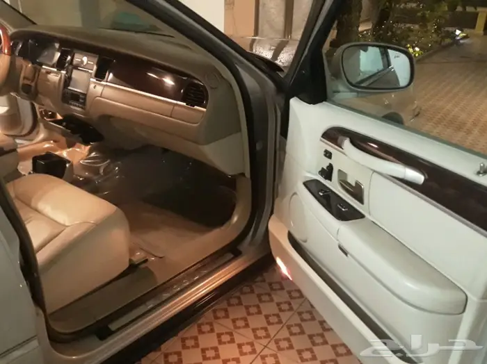 تاون كار 2008 سعودي لارج أفخم فئة .. مخزن 18