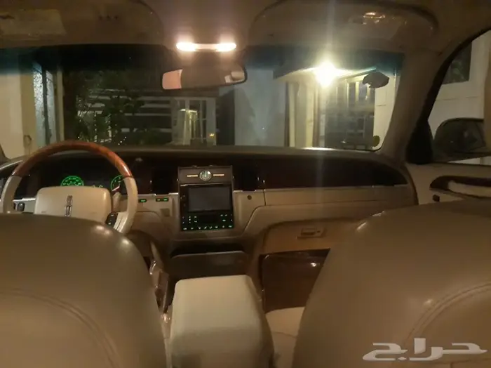 تاون كار 2008 سعودي لارج أفخم فئة .. مخزن 25
