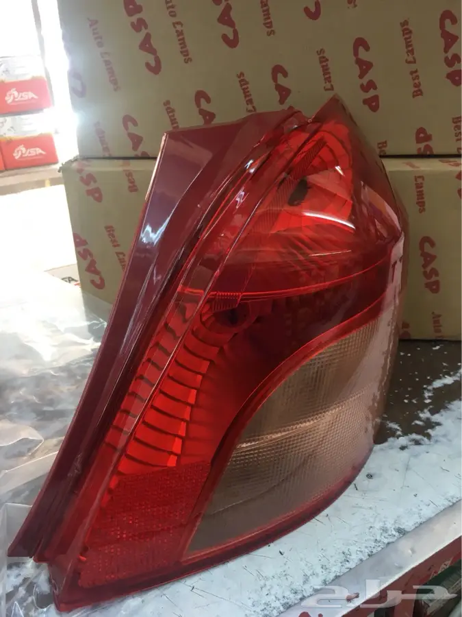 شمعات و اصطبات خلفي يارس هاتش باك 2006 الى 2009 1