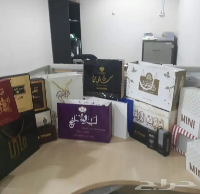 طباعة كروت - فواتير - استكر - اختام- بروشورات 8