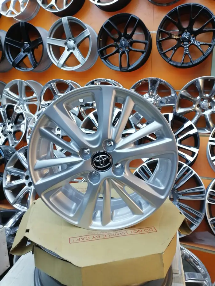 جنوط يارس مقاس15 و14 0