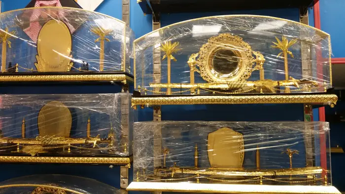 دروع تذكارية سيوف مشالح بيع وايجار 9