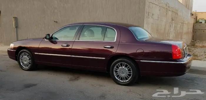 تاون كار 2009 سعودي لارج أفخم فئة .. نظيف جدا 11