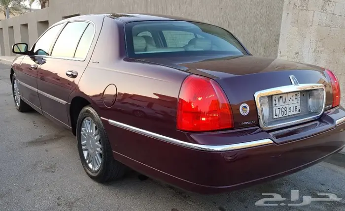 تاون كار 2009 سعودي لارج أفخم فئة .. نظيف جدا 12