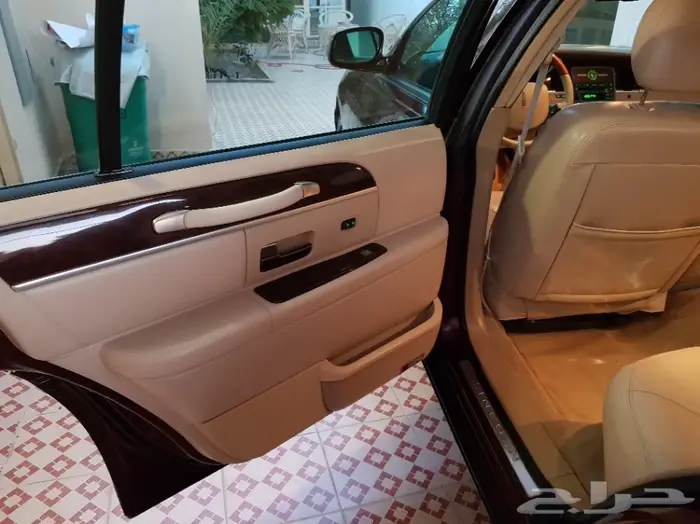 تاون كار 2009 سعودي لارج أفخم فئة .. نظيف جدا 25