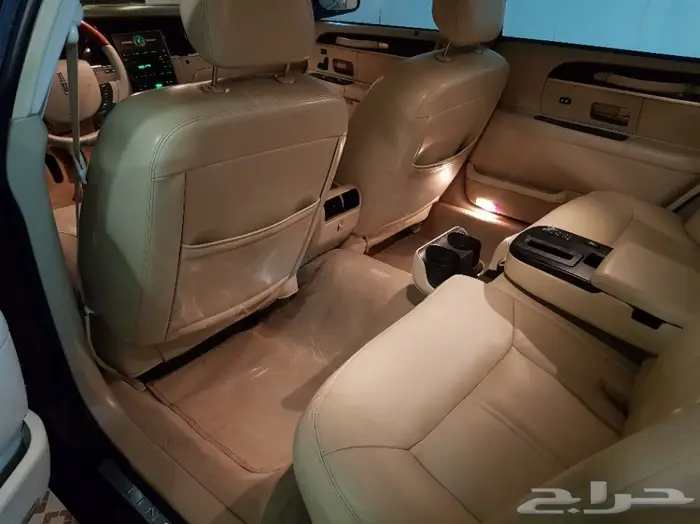 تاون كار 2009 سعودي لارج أفخم فئة .. نظيف جدا 26