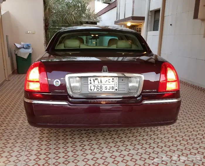 تاون كار 2009 سعودي لارج أفخم فئة .. نظيف جدا 35