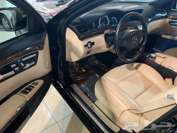 مركز رواد التلميع 24