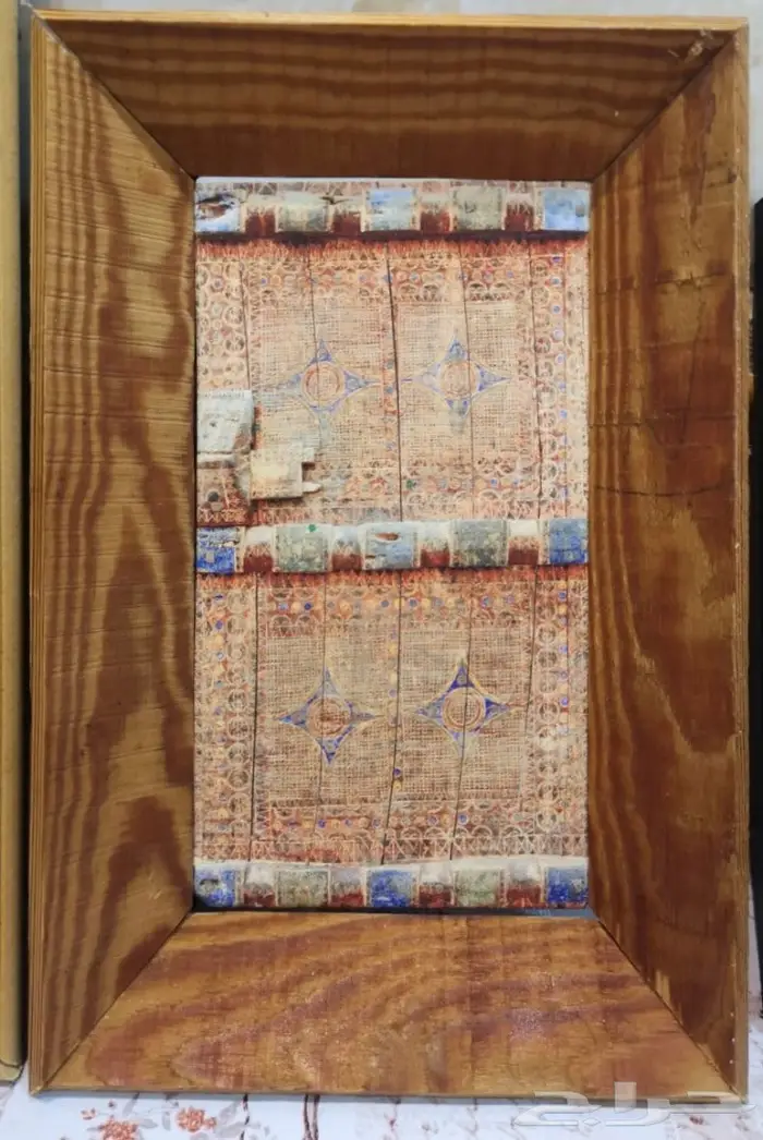 للبيع تحف ولوحات تراثيه ابواب ونوافذ قديمه  1