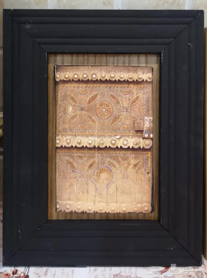 للبيع تحف ولوحات تراثيه ابواب ونوافذ قديمه  3
