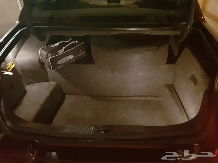 تاون كار 2011 سعودي لارج نظيف جدا . ممشى قليل 28